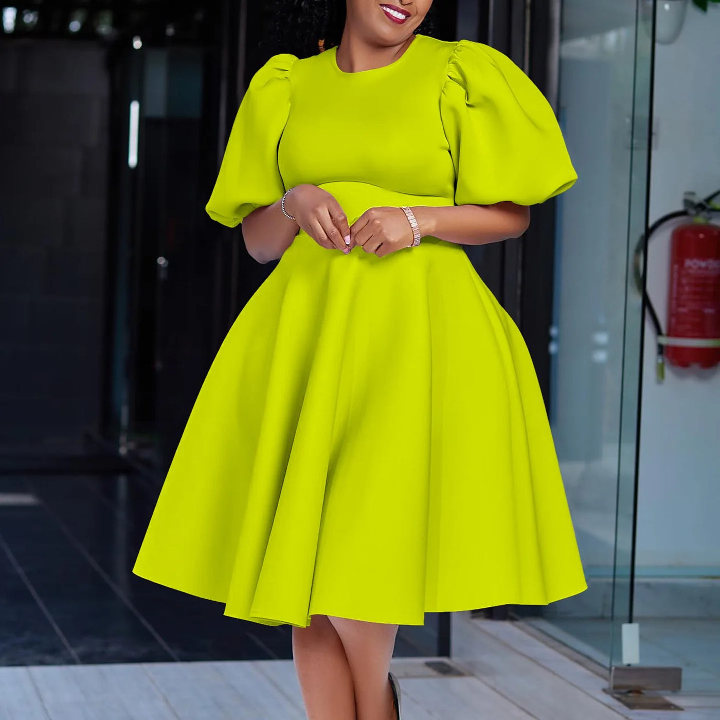O-Neck Pleated Midi Dress – Elegant Party Outfit