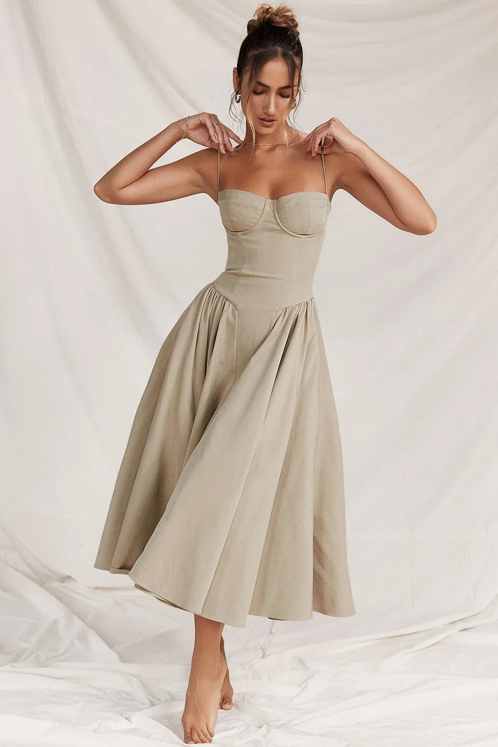 Floral Corset Maxi Dress – Elegant Summer Style