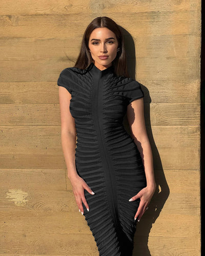 Short Sleeve Bodycon Maxi Dress – Elegant Summer Party Outfit