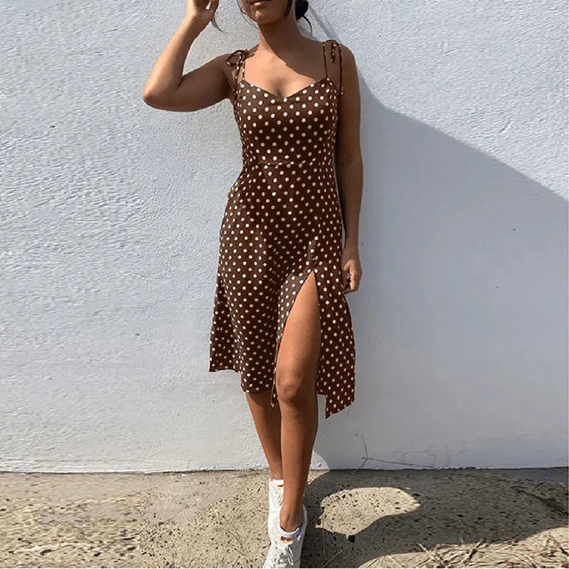 Polka Dot V-Neck Pleated Dress – Summer Beach Outfit