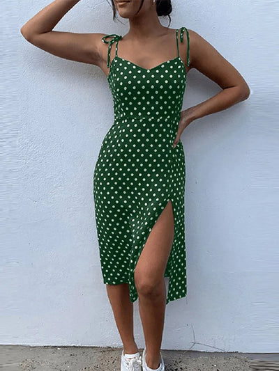 Polka Dot V-Neck Pleated Dress – Summer Beach Outfit